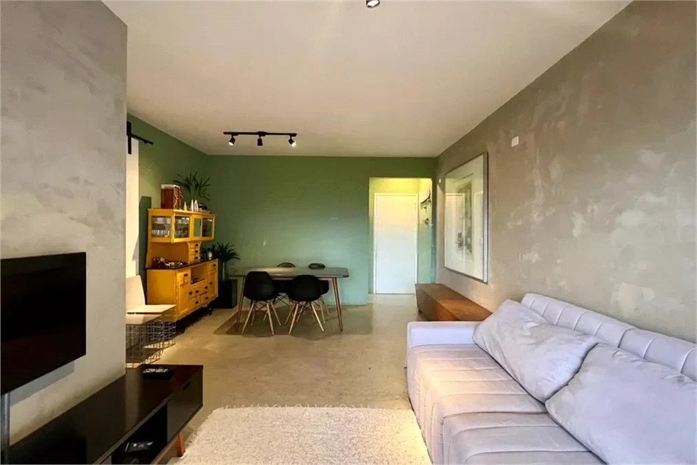 Apartamento à venda com 3 quartos, sendo 1 suíte, em Vila Madalena, São Paulo, SP