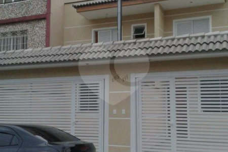 Sobrado à venda com 3 suítes em Santana, São Paulo, SP