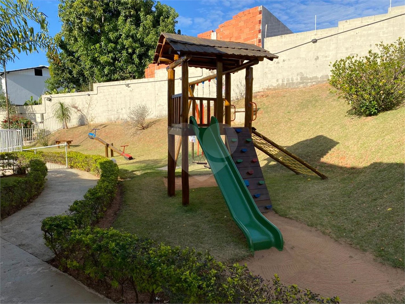 Apartamento à venda com 2 quartos em Santa Claudina, Vinhedo, SP