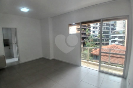 Apartamento à venda com 2 quartos, sendo 1 suíte, em Lagoa, Rio de Janeiro, RJ