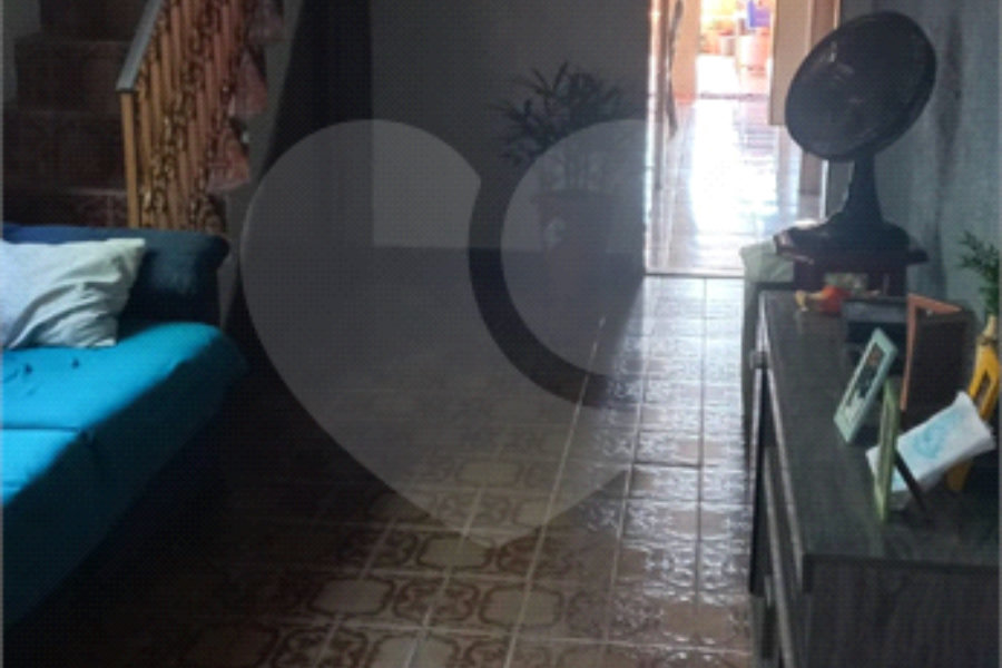 Casa à venda com 3 quartos em Horto, São Paulo, SP