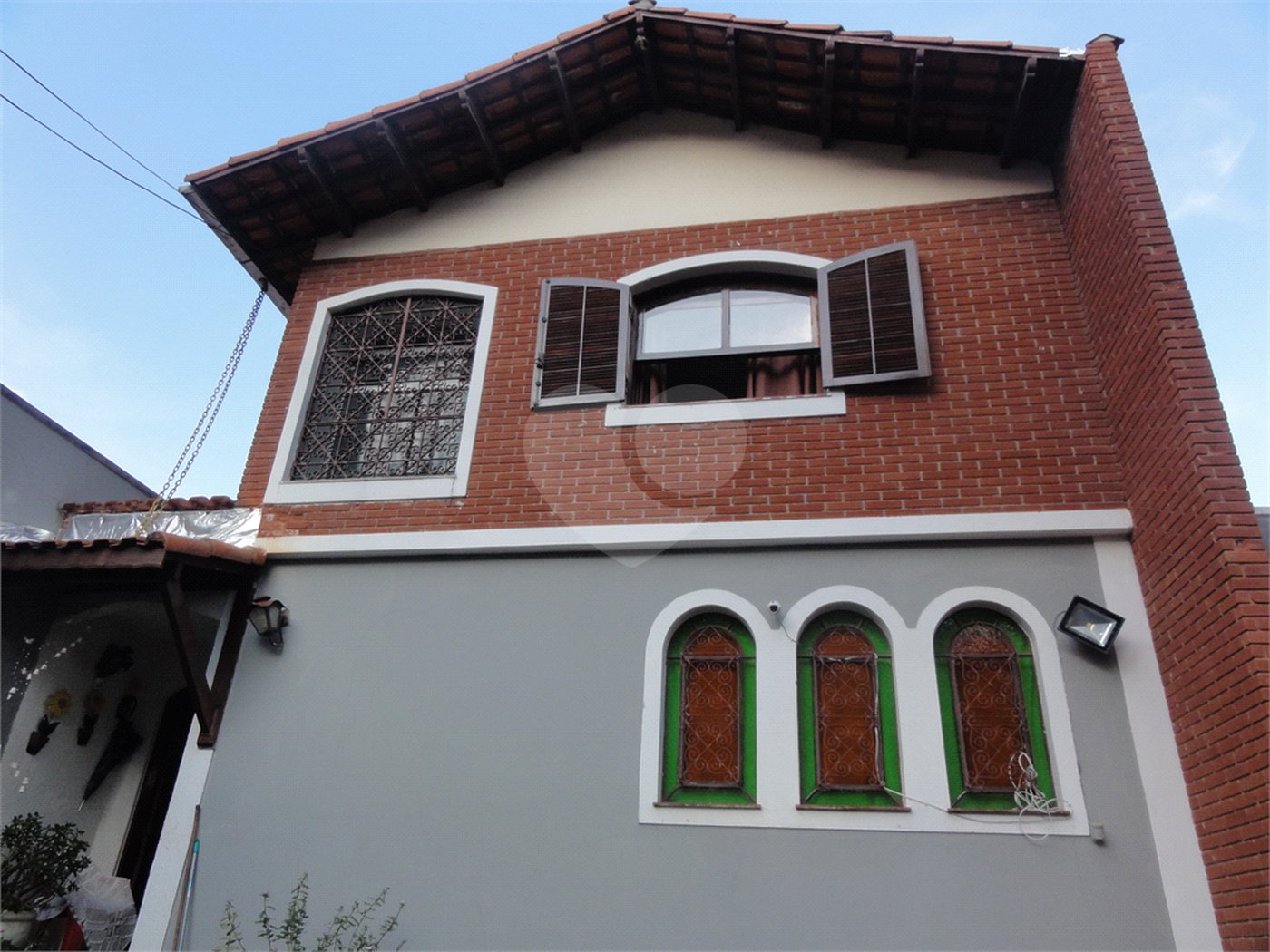 Sobrado à venda com 3 quartos, sendo 1 suíte, em Horto, São Paulo, SP