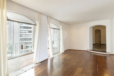 Apartamento à venda com 4 suítes em Jardim Paulista, São Paulo, SP