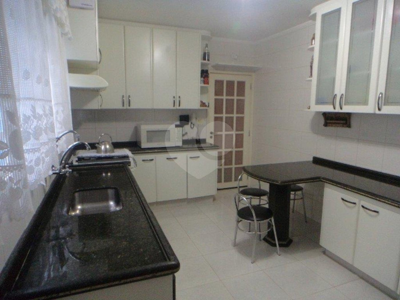 Sobrado à venda com 3 quartos, sendo 1 suíte, em Vila Guilherme, São Paulo, SP