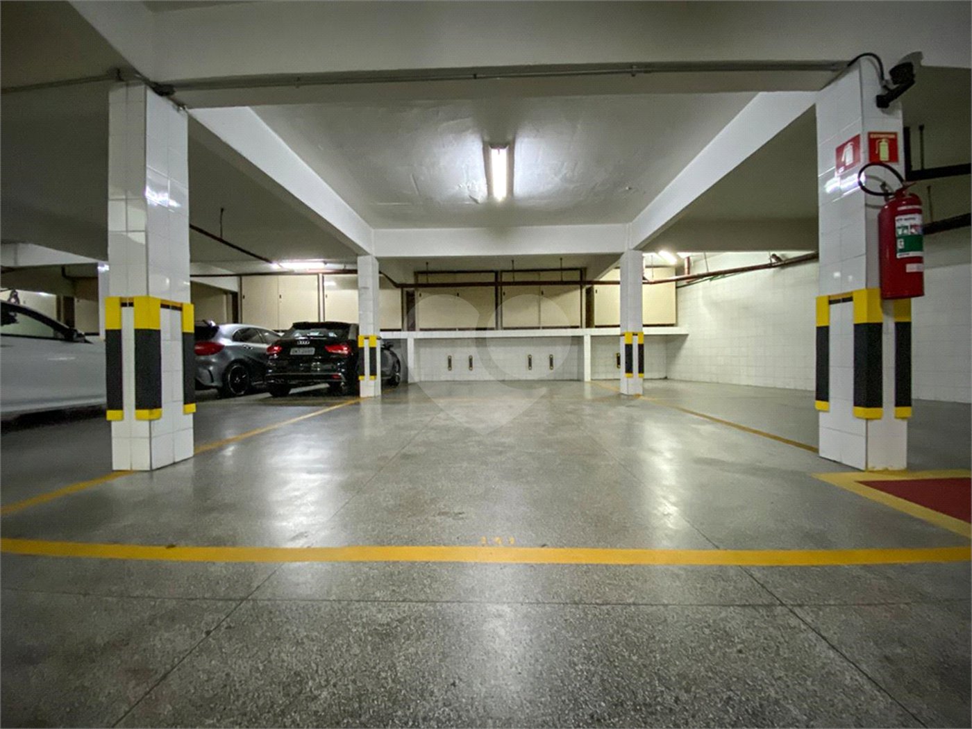 Apartamento à venda com 4 suítes em Vila Suzana, São Paulo, SP
