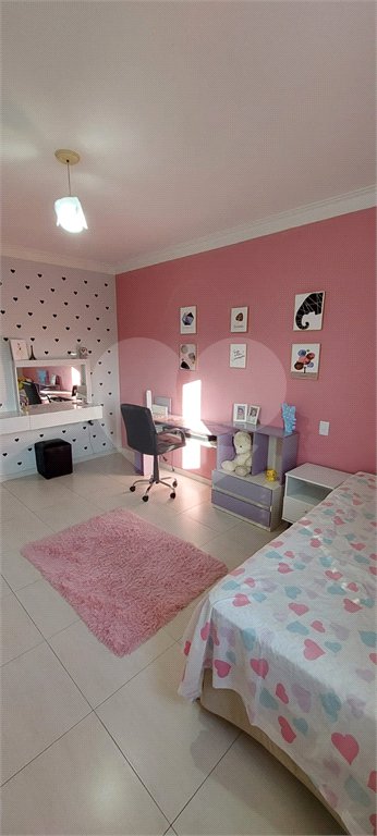 Sobrado à venda com 3 quartos, sendo 1 suíte, em Limão, São Paulo, SP