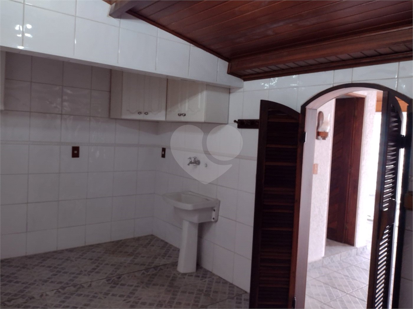 Casa à venda com 4 suítes em Vila Ipojuca, São Paulo, SP