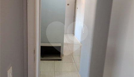 Apartamento à venda com 3 suítes em Vila Suzana, São Paulo, SP