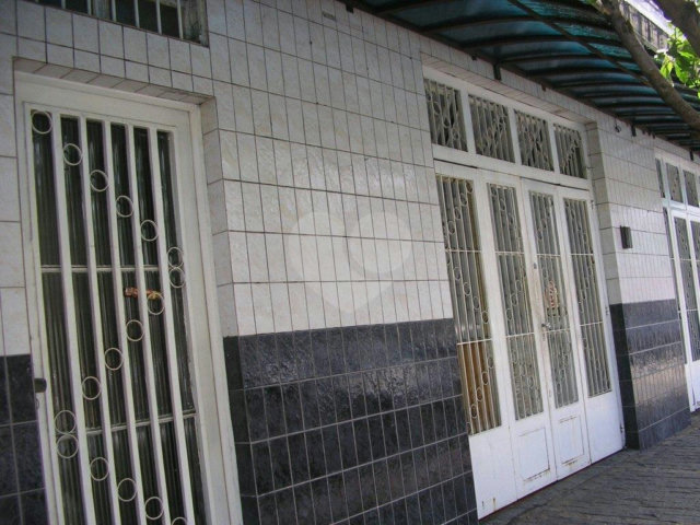 Sobrado à venda com 3 quartos em Carandiru, São Paulo, SP