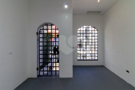 Casa Térrea à venda com 1 quarto em Pinheiros, São Paulo, SP