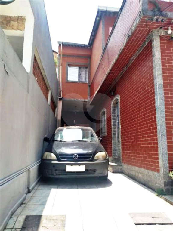 Sobrado à venda com 4 quartos em Parada Inglesa, São Paulo, SP
