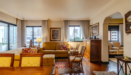 Apartamento à venda com 3 quartos, sendo 2 suítes,  em Campo Belo, São Paulo, SP