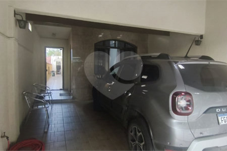 Casa à venda com 4 quartos, sendo 3 suítes, em Jardim Vila Galvão, Guarulhos, SP