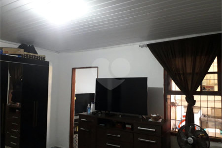 Casa à venda com 2 quartos, sendo 1 suíte, em Vila Gustavo, São Paulo, SP