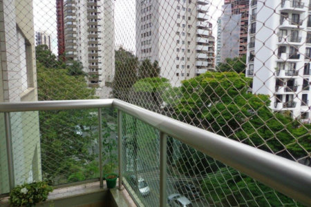 Apartamento à venda com 3 quartos, sendo 1 suíte, em Jardim Londrina, São Paulo, SP