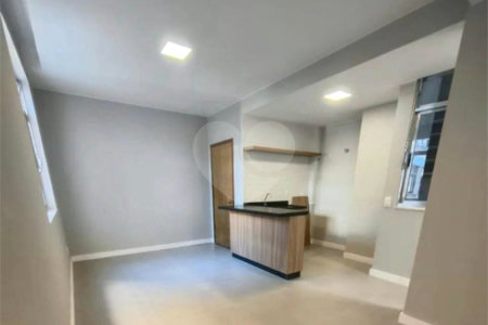 Apartamento à venda com 2 quartos, sendo 1 suíte,  em Maracanã, Rio de Janeiro, RJ