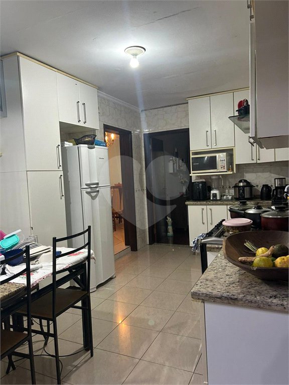 Sobrado à venda com 3 quartos, sendo 1 suíte,  em Tremembé, São Paulo, SP