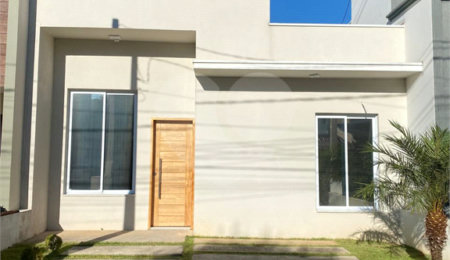 Casa à venda com 2 quartos, sendo 1 suíte,  no condomínio Ilha das Águas, Salto - SP