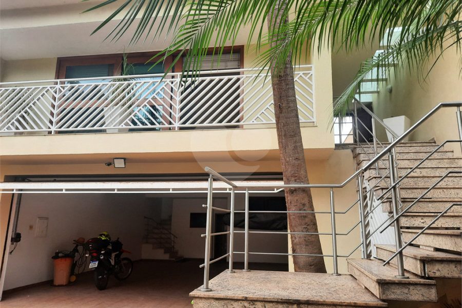 Sobrado à venda com 4 suítes em Tremembé, São Paulo, SP