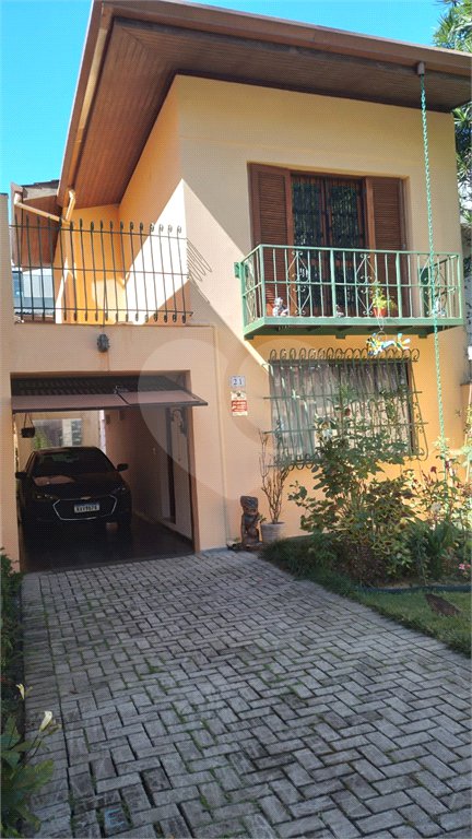 Casa à venda com 3 quartos, sendo 1 suíte, em Vila Mariana, São Paulo, SP