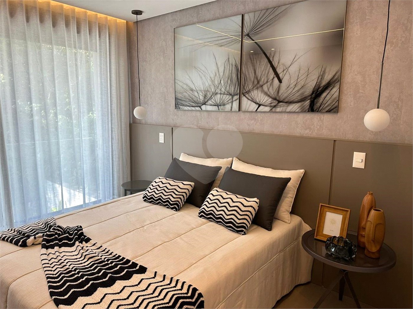 Casa à venda com 6 suítes no condomínio Golf CL, Bertioga - SP