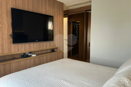 Apartamento à venda com 2 suítes em Vila Gertrudes, São Paulo, SP