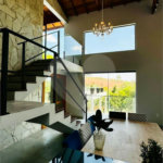 Casa à venda com 4 suítes no condomínio Associação Portal Ouro Verde, Atibaia - SP