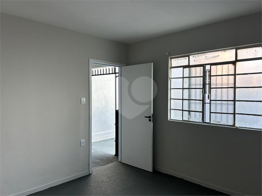Casa à venda com 3 quartos em Vila Lucy, Sorocaba, SP