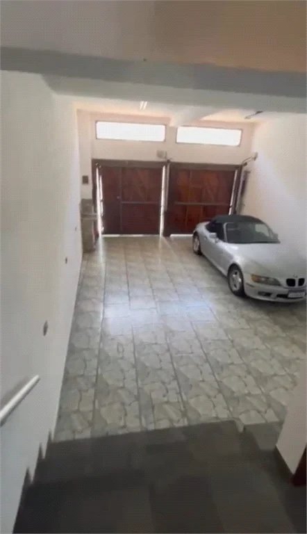 Casa à venda com 3 suítes em Vila Romana, São Paulo, SP