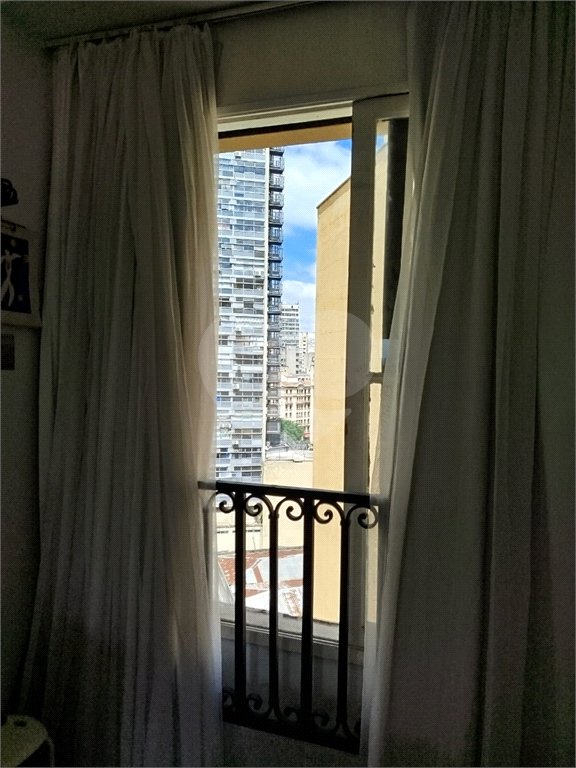 APARTAMENTO 33 M2 - PRÓXIMO METRÔ SÃO BENTO