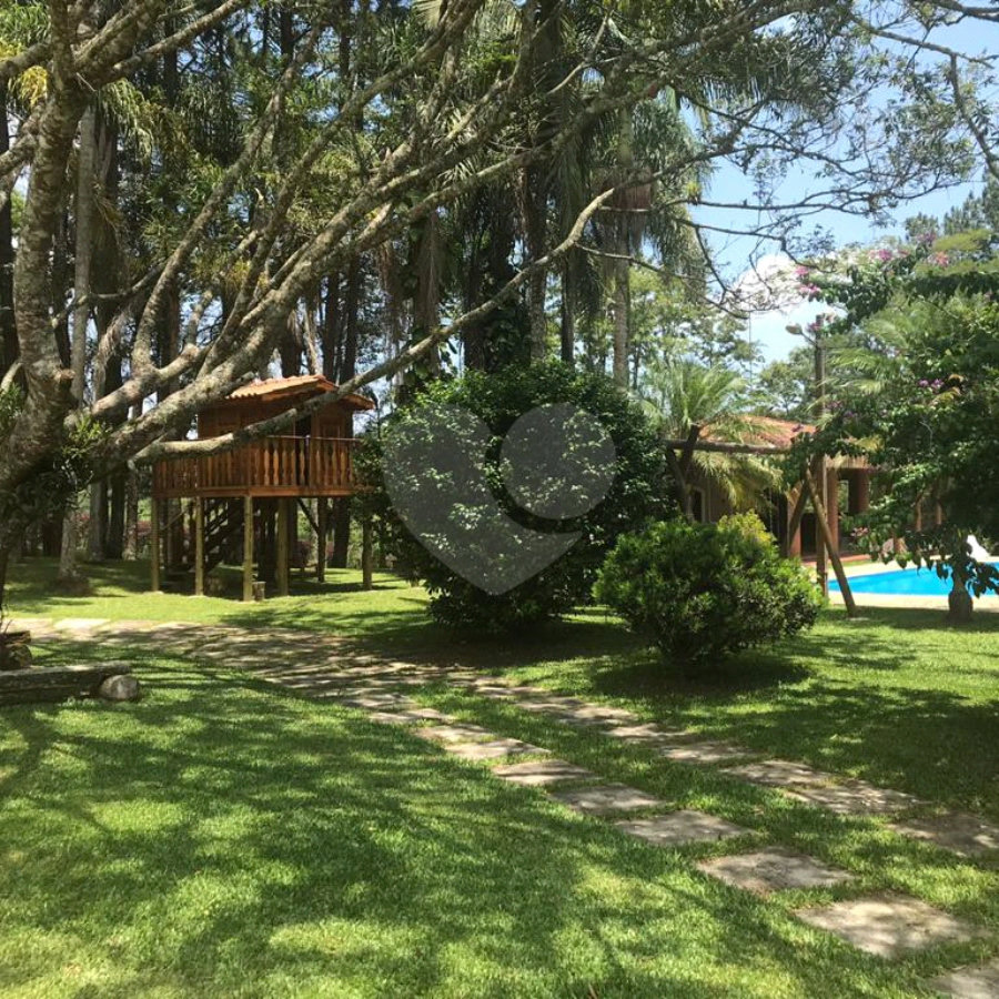 Chácara à venda com 5 quartos, sendo 2 suítes, em Taiaçupeba, Mogi das Cruzes, SP