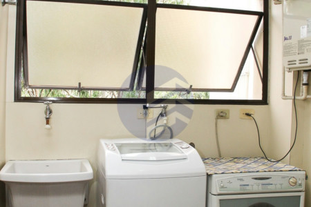 Apartamento à venda com 3 quartos, sendo 3 suítes, em Vila Andrade, São Paulo - SP