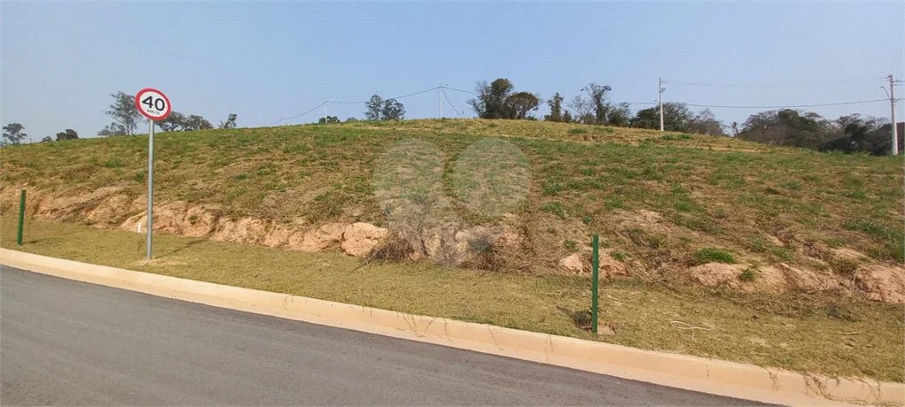 Terreno à venda em Parque dos Estados, Louveira, SP