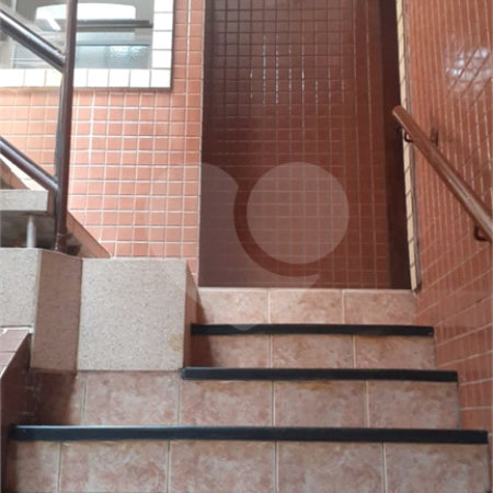 Sobrado à venda com 11 quartos em Vila Firmiano Pinto, São Paulo, SP