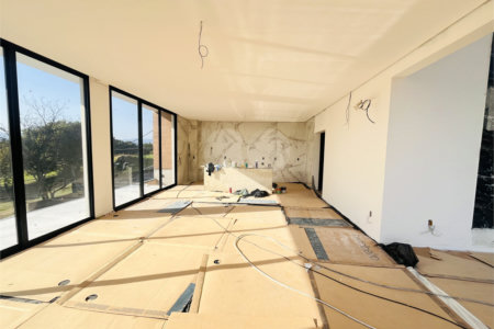 Casa à venda com 3 suítes no condomínio Residencial Green Ville, Rio de Janeiro - RJ