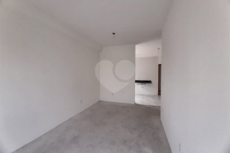 Apartamento à venda com 2 quartos em Parada Inglesa, São Paulo, SP