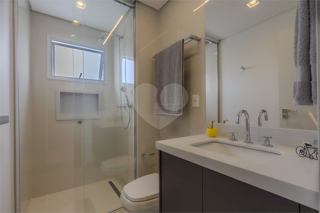 Apartamento à venda com 3 suítes em Vila Mogilar, Mogi das Cruzes, SP