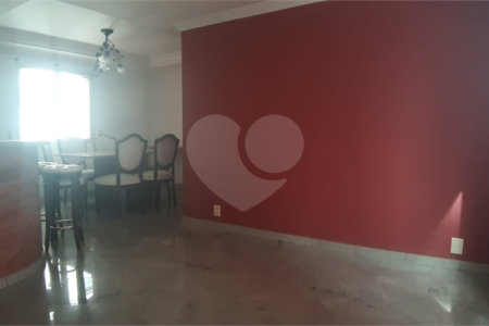 Apartamento à venda com 3 quartos, sendo 1 suíte, em Pinheiros, São Paulo, SP