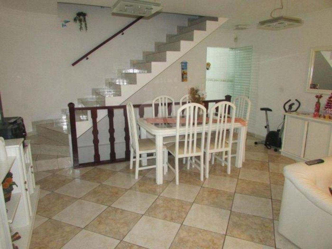 Sobrado à venda com 3 quartos, sendo 1 suíte, em Vila Maria Alta, São Paulo, SP