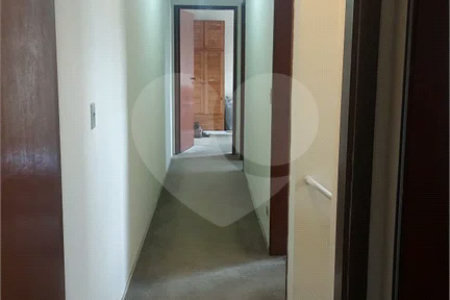 Sobrado à venda com 3 quartos, sendo 1 suíte, em Parque Vitória, São Paulo, SP
