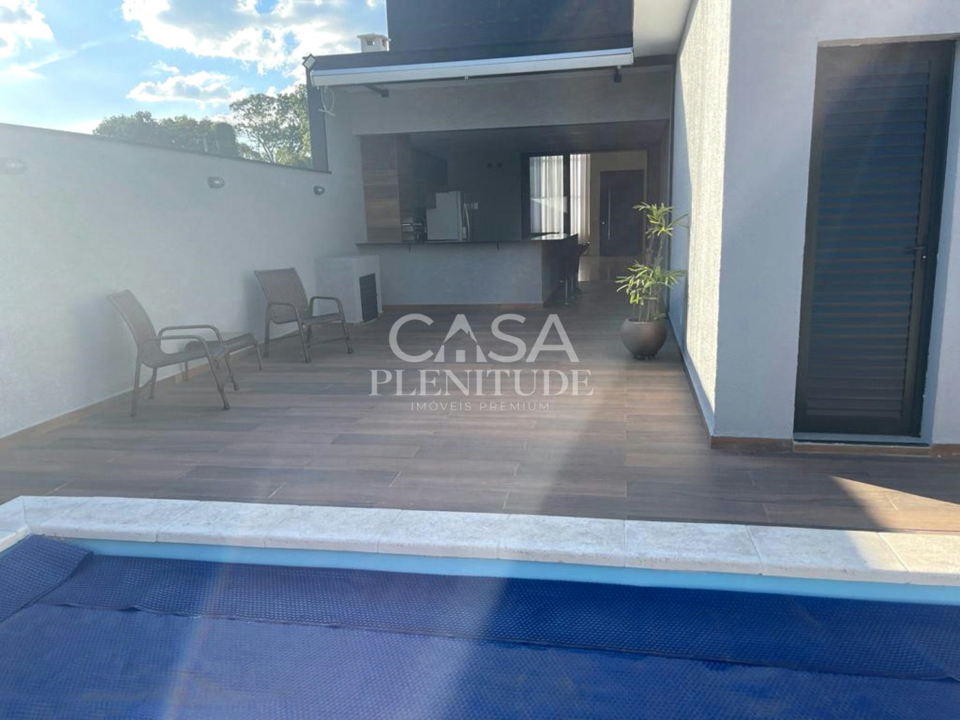 Terreno em condomínio à venda com 3 suítes em Chácaras Residenciais Santa Maria, Votorantim, SP