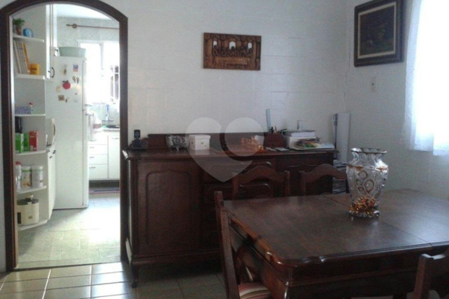 Casa Térrea à venda com 3 quartos, sendo 2 suítes, em Jardim Floresta, São Paulo, SP