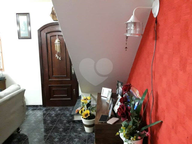 Sobrado à venda com 3 quartos, sendo 1 suíte,  em Jardim Aricanduva, São Paulo, SP
