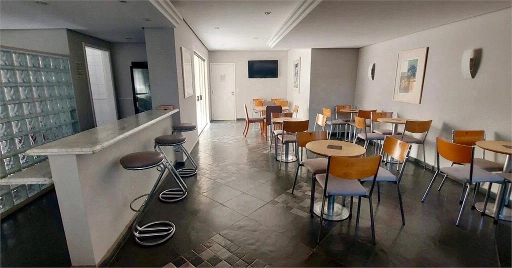Apartamento à venda com 3 quartos, sendo 1 suíte, em Jardim Peri Peri, São Paulo, SP