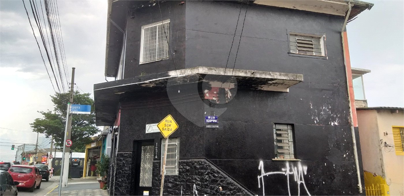 Prédio inteiro à venda em Santana, São Paulo, SP
