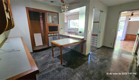 Casa para alugar com 4 quartos, sendo 2 suítes,  no Centro, Araraquara, SP