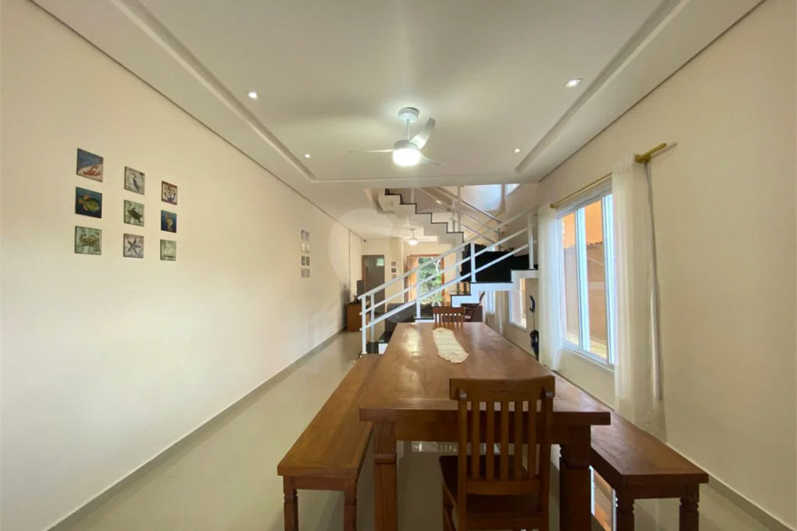 Casa à venda com 4 quartos, sendo 2 suítes,  em Morada da Praia, Bertioga, SP