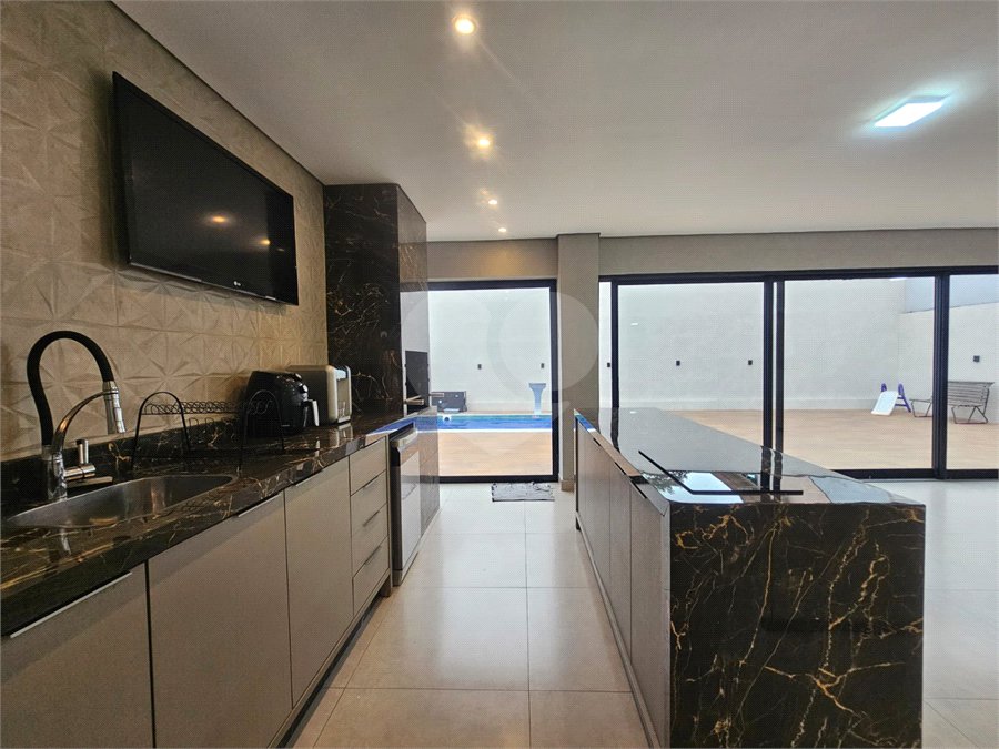 Casa à venda com 3 suítes em Jardim São Caetano, São Caetano do Sul, SP