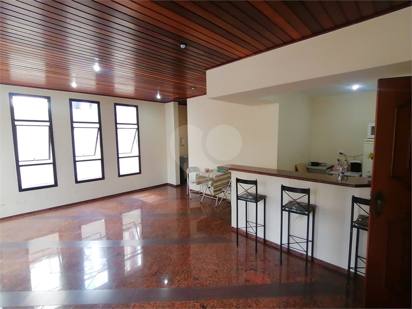 Apartamento à venda com 2 quartos, sendo 1 suíte, em Vila Mariana, São Paulo, SP