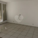 Casa à venda com 4 quartos, sendo 1 suíte,  em Vila Maria, Itapetininga, SP